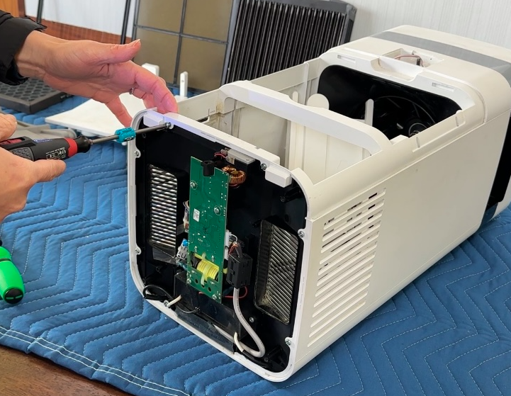 Airdogの修理と費用】電源が入らない？修理事例と費用を解説